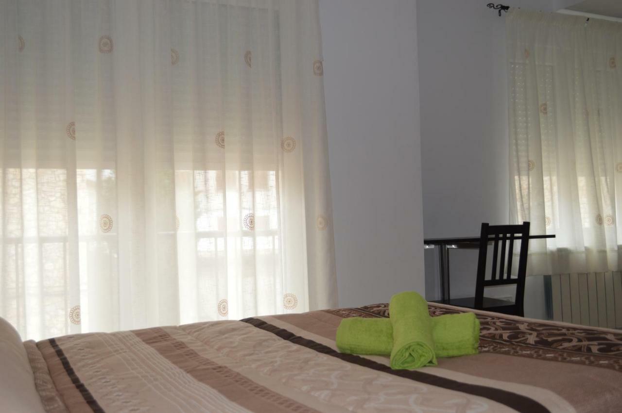 Hostal Rural Amador Puente de Vadillos Eksteriør billede
