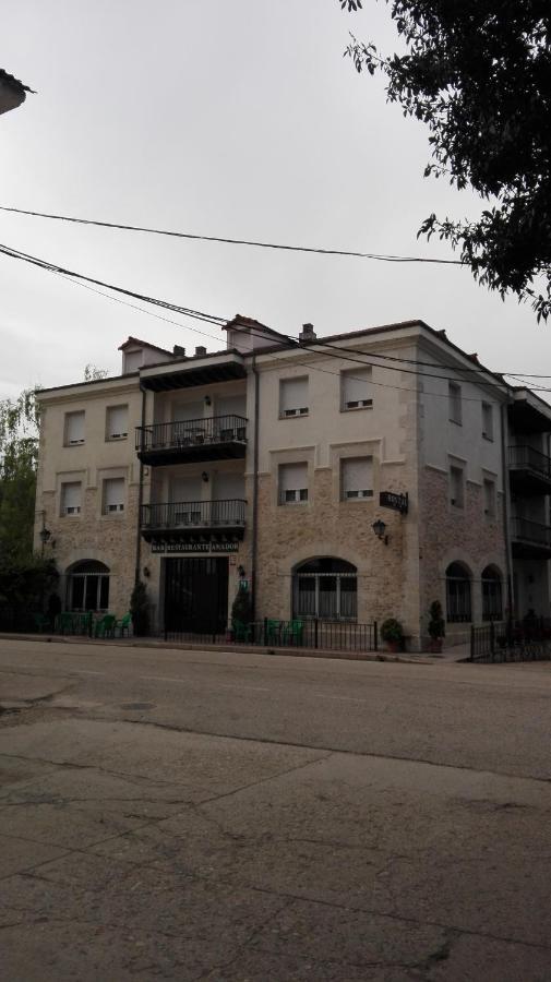 Hostal Rural Amador Puente de Vadillos Eksteriør billede